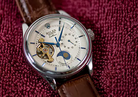 Buy Watches Online in Saint Jerome, QC